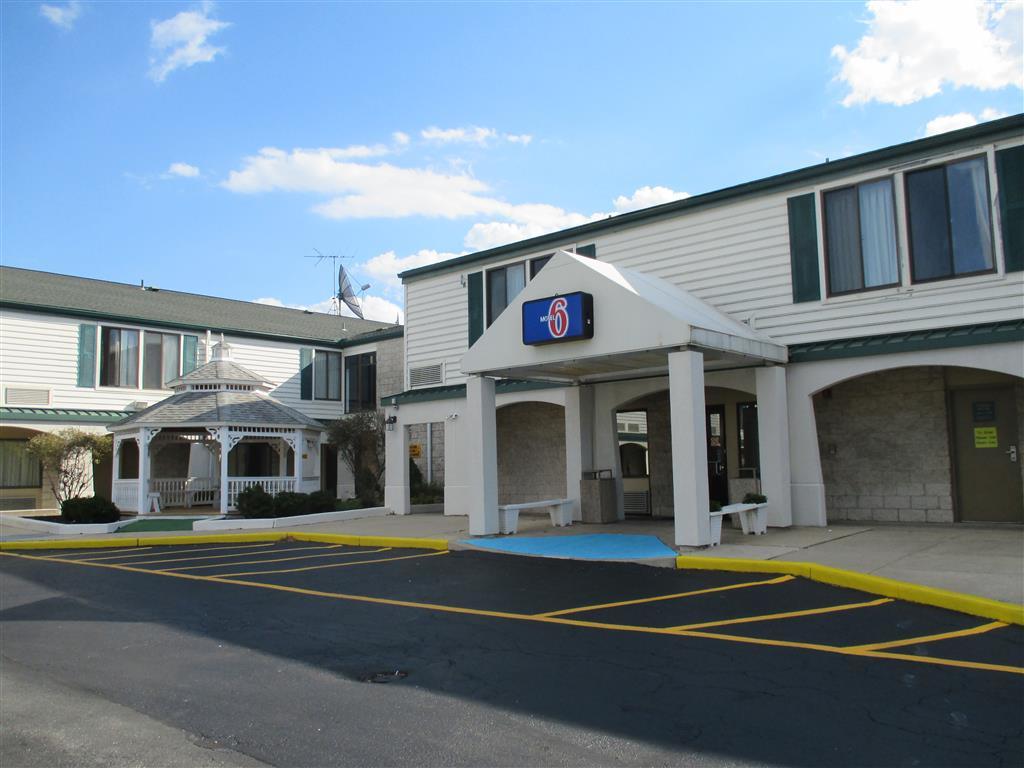 Motel 6-Newark, De Eksteriør billede