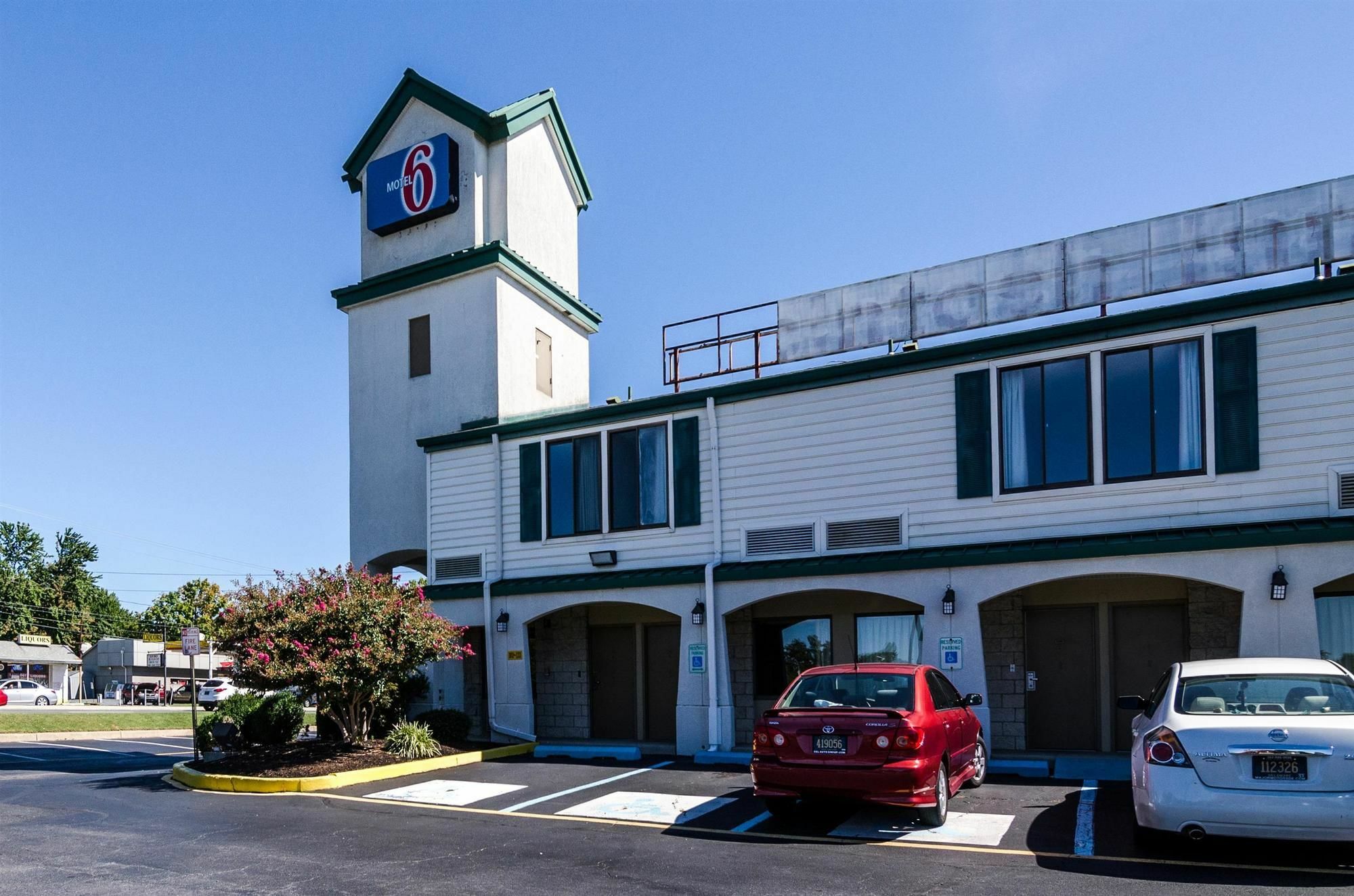 Motel 6-Newark, De Eksteriør billede