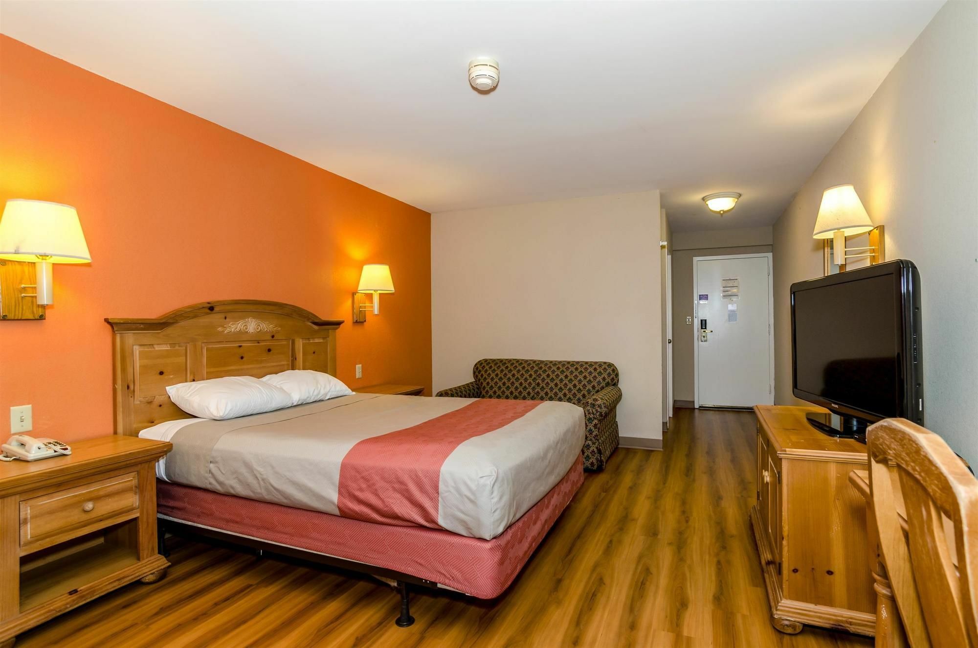 Motel 6-Newark, De Eksteriør billede