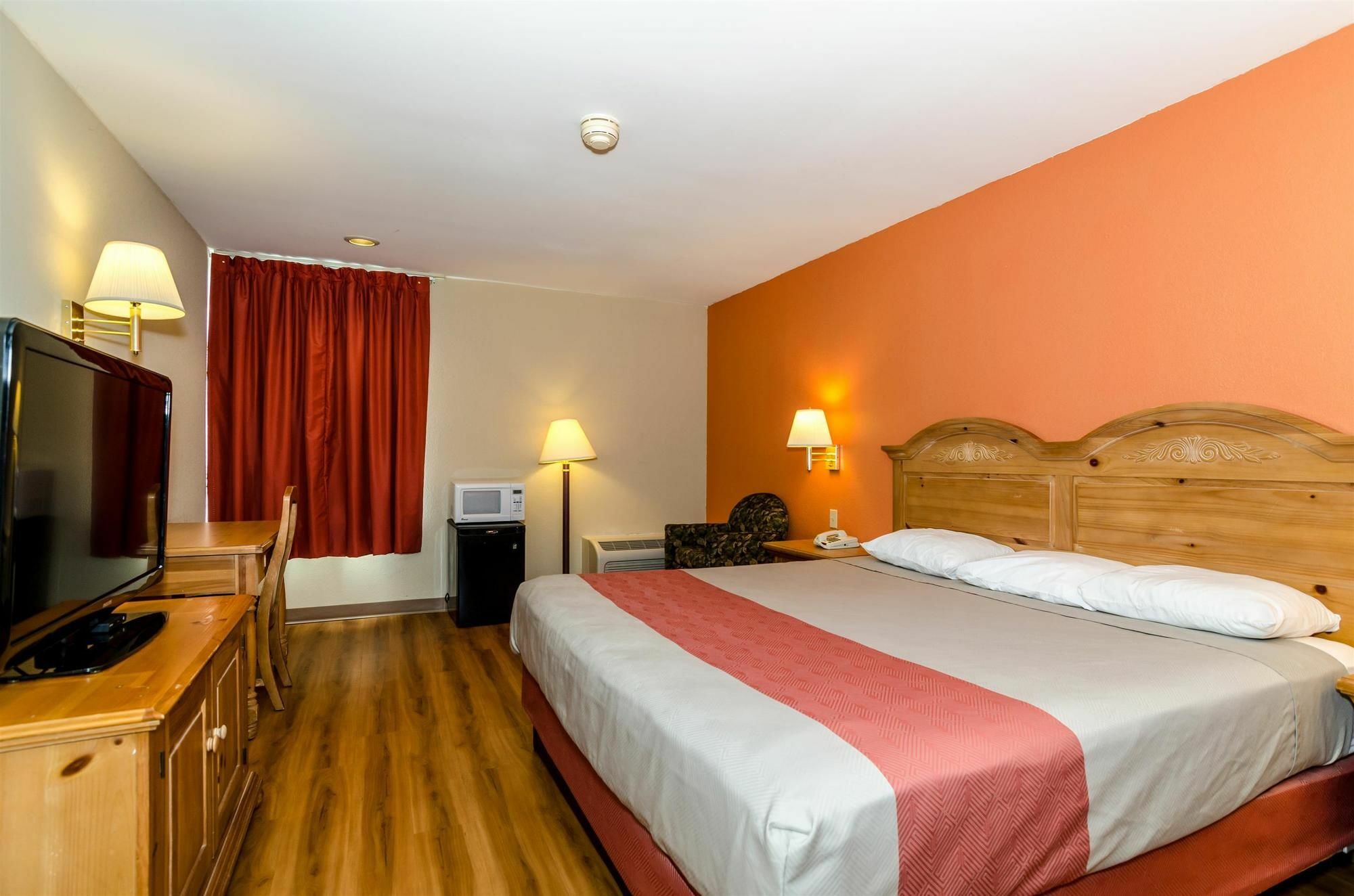Motel 6-Newark, De Eksteriør billede