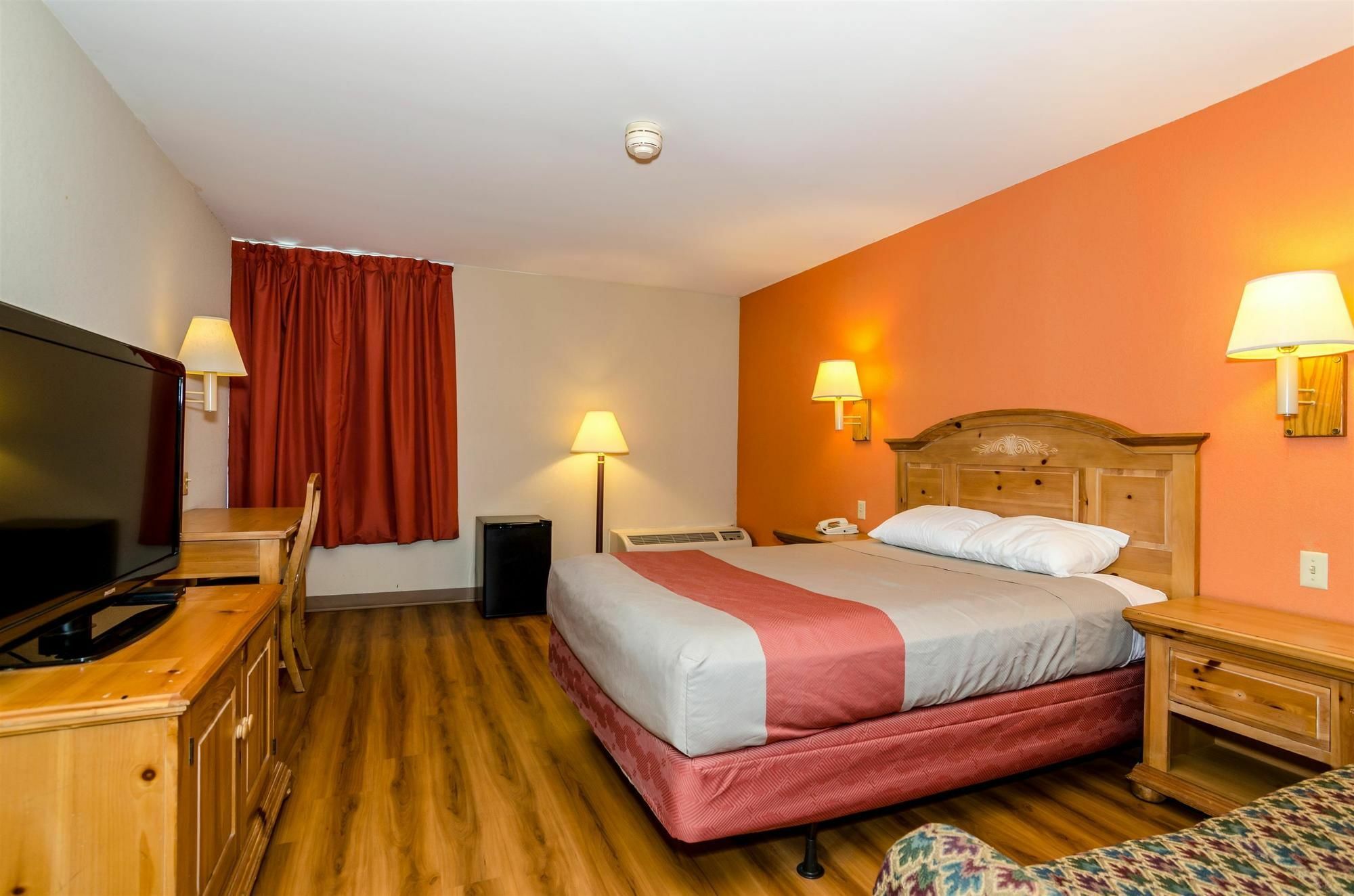 Motel 6-Newark, De Eksteriør billede